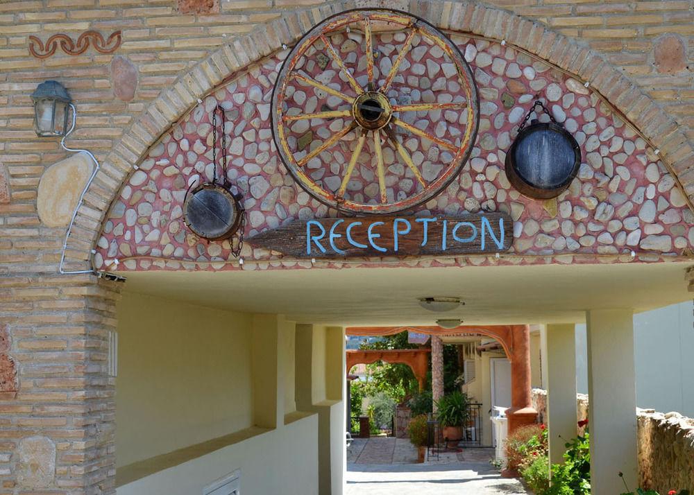 Mavrikos Hotel Plános Dış mekan fotoğraf