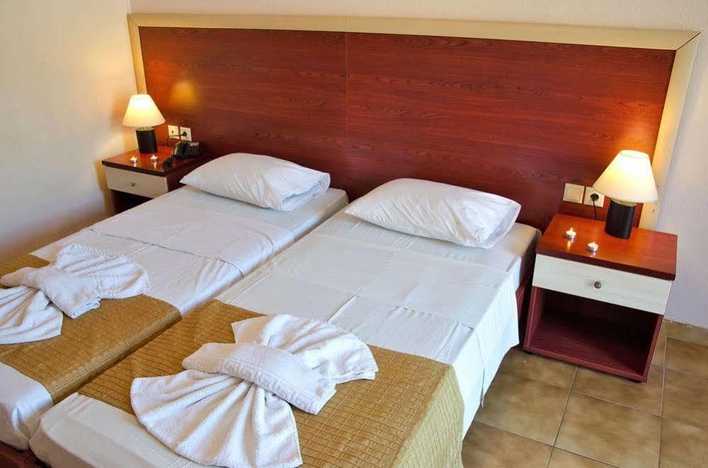 Mavrikos Hotel Plános Dış mekan fotoğraf